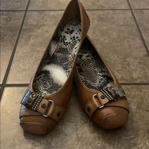 Woman’s Gianni Bini Tan Flats With Buckles